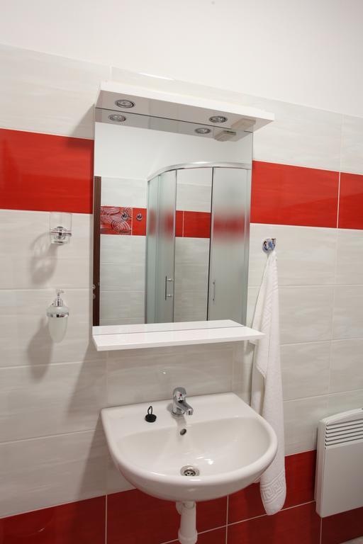 Hotel Penzion U Sklepu Hovorany Zewnętrze zdjęcie